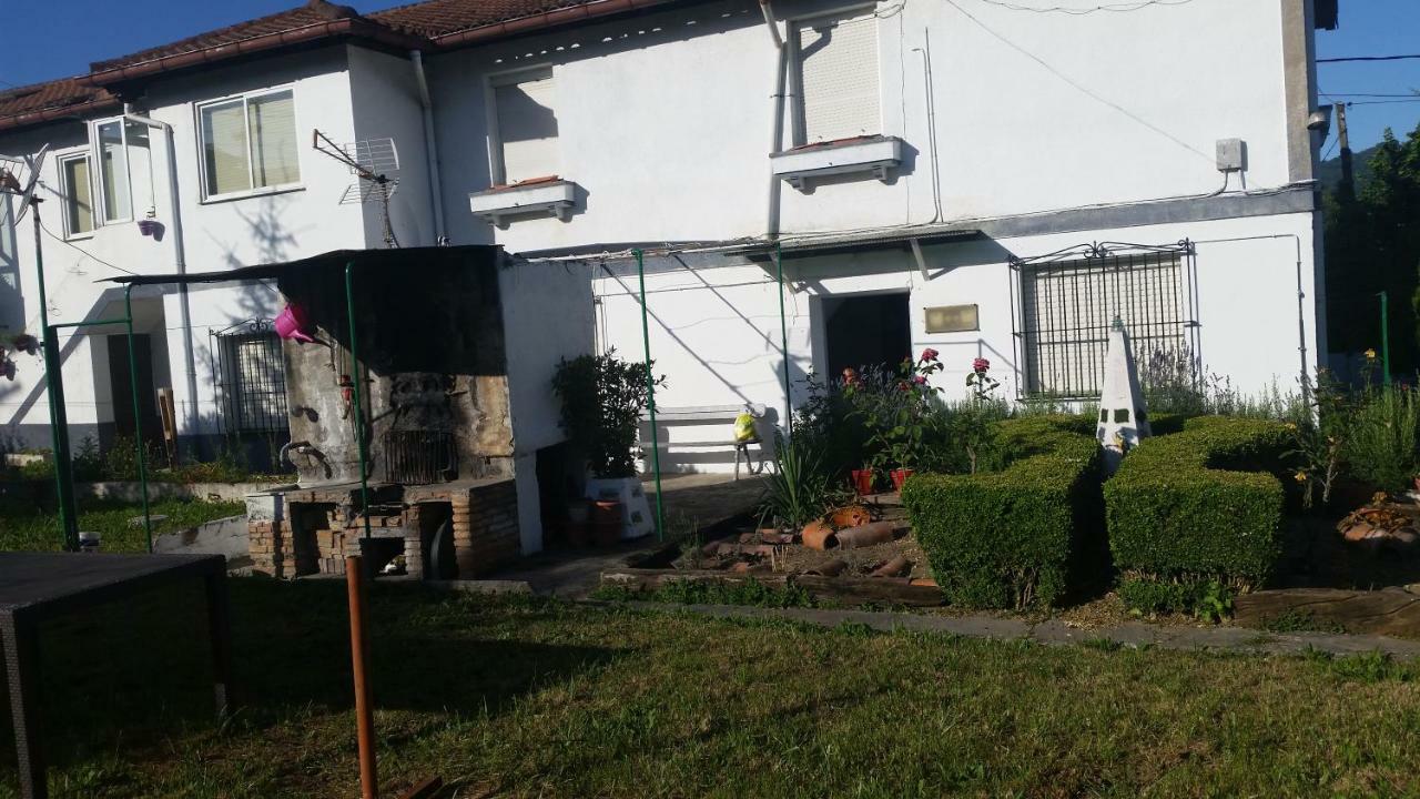 Villa Zikoinaren Txokoa Orduña Exterior foto
